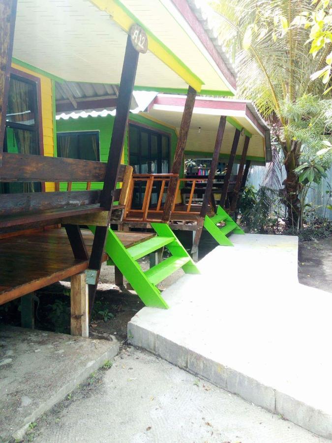 Daya Resort Ko Lipe Buitenkant foto